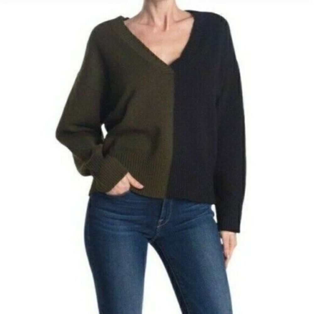 Sweet Romeo Nordstrom V-Neck Colorblock Ribbed Knit XS Green/Black Sweater NWT